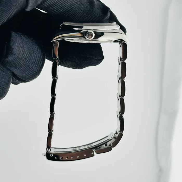 Rolex Air-King Silver Dial on Oyster Bracelet Ref. 14000M - Image 6