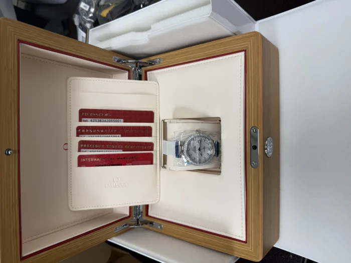 Omega De Ville Ladymatic Omega Co-Axial White Diamond Dial on Leather Strap Ref. 425.38.34.20.55.001 with Card - Image 6