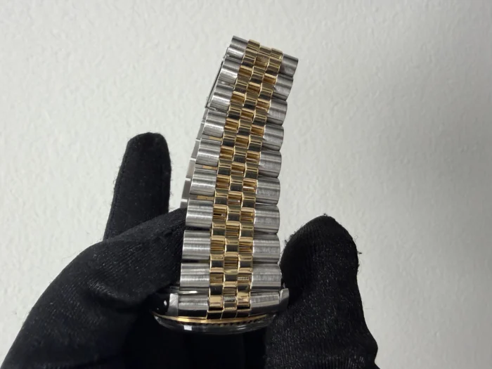 Rolex Datejust Champagne Stick Dial on D-Link Jubilee Ref. 16013 - Image 4