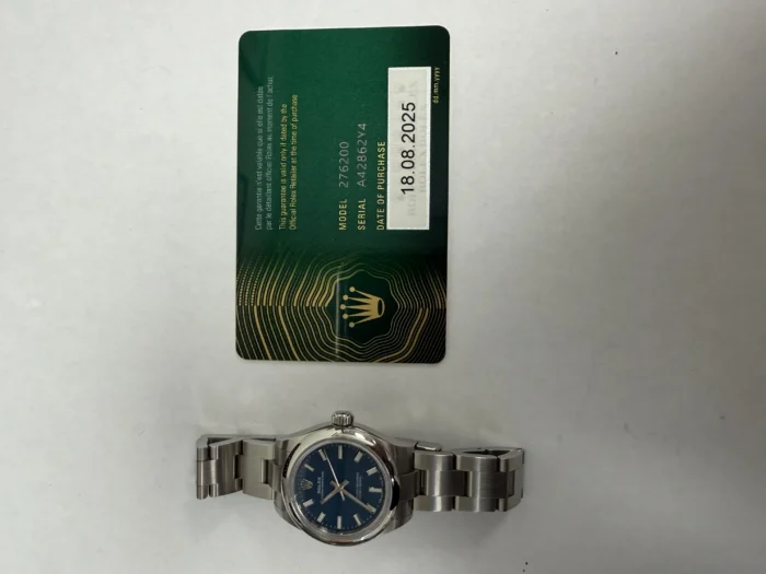 Rolex Oyster Perpetual 28 Med Blue Dial on Oyster Ref. 276200 with New Style Card (green) 2025 - Image 6