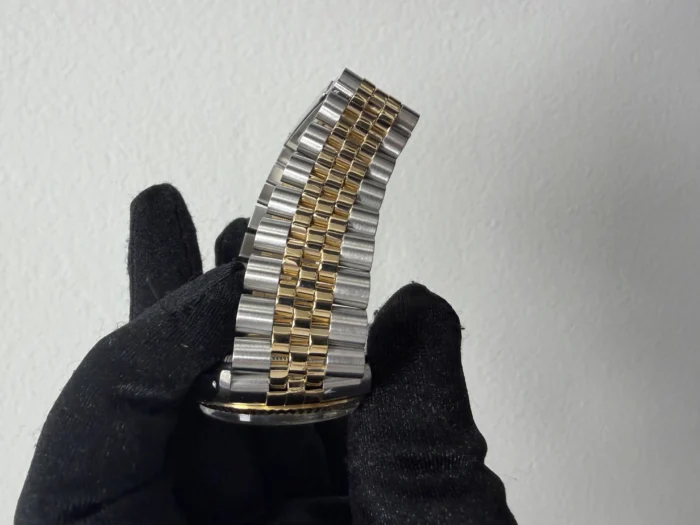Rolex Datejust Champagne Stick Dial on D-Link Jubilee Ref. 16013 - Image 4