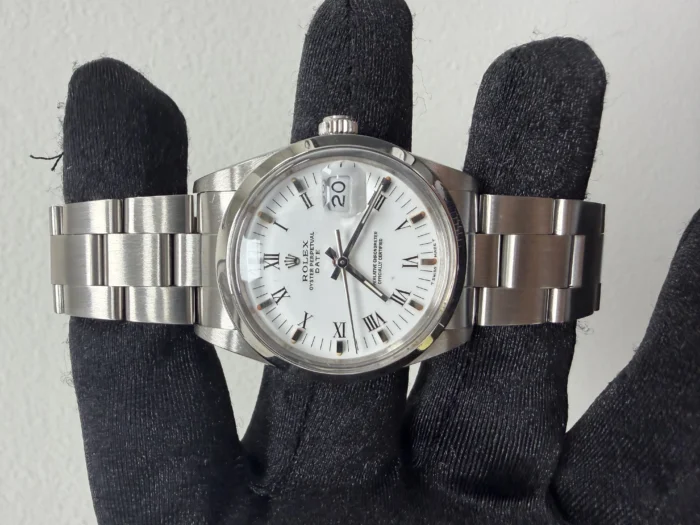 Rolex Oyster Perpetual Date White Roman Dial on Oyster Ref. 15000 - Image 2