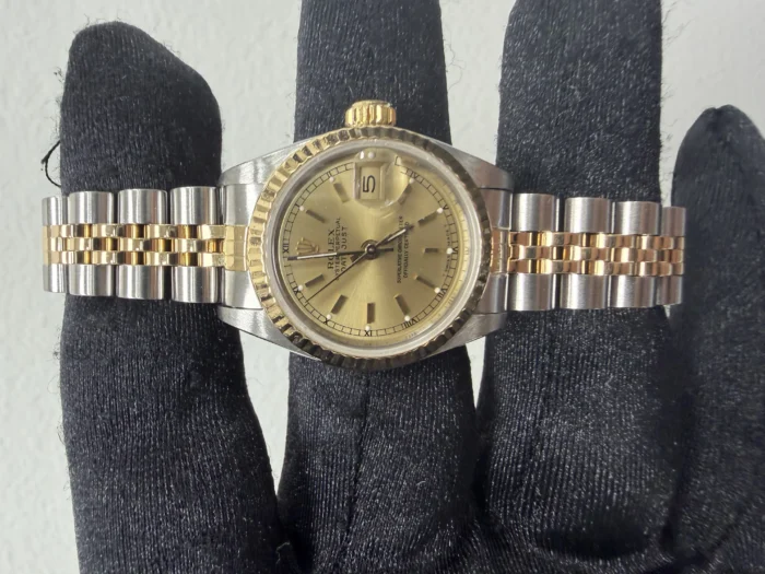 Rolex Datejust Lady Champagne Stick Dial on D-Link Jubilee Ref. 69173 - Image 2