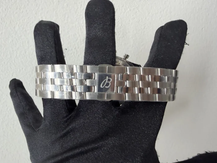Breitling Super AVI B04 Chronograph GMT Black Dial on Bracelet Ref. AB04453A1B1A1 with Card 2026 - Image 3