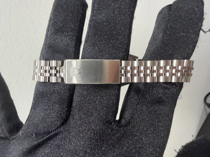 Rolex Datejust White Roman Dial on D-Link Jubilee Bracelet Ref. 69174 with Papers 1999 - Image 3