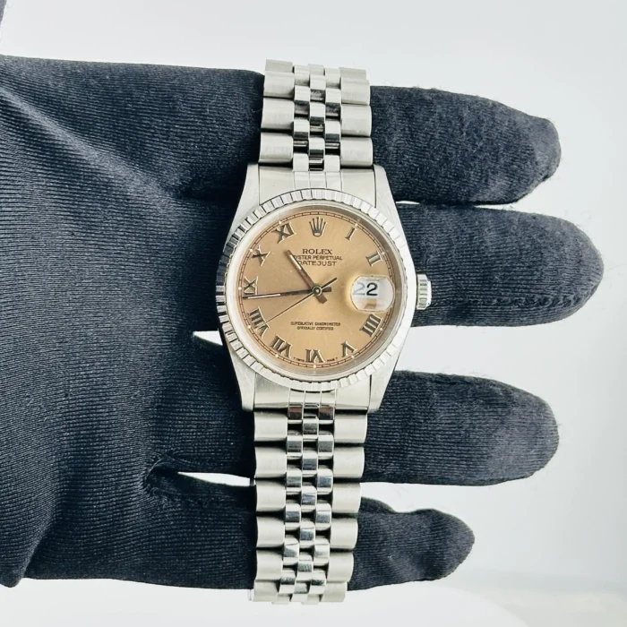 Rolex Datejust Salmon Roman Dial on Jubilee Ref. 16220 - Image 2