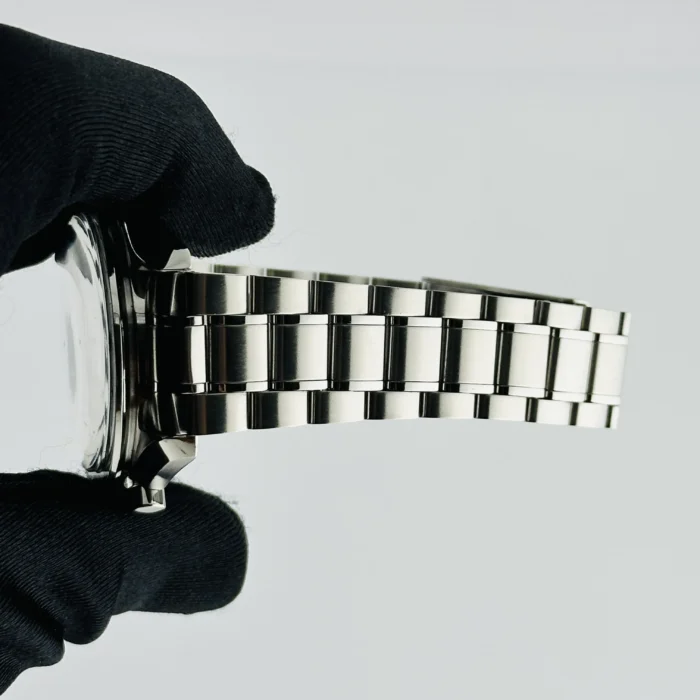 Omega SpeedMaster Black Index Dial on Stainless Steel Bracelet Ref. 3570.50.00 with Card 1994 - Image 4