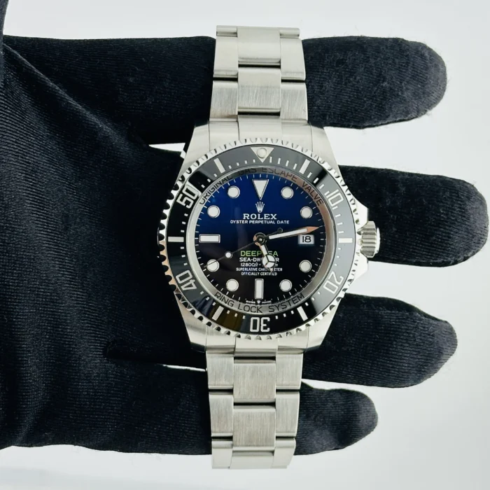 Rolex Sea-Dweller Deepsea James Cameron Blue Dial on Oyster Ref. 136660 with New Style Card (green) 2024 - Image 2