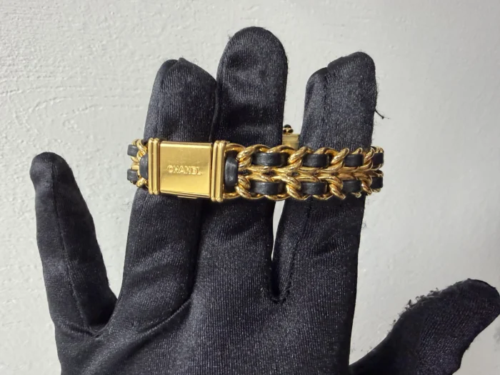 Chanel Premiere L Black Dial on Gold Plated & Leather Ref. H0001 - Image 3