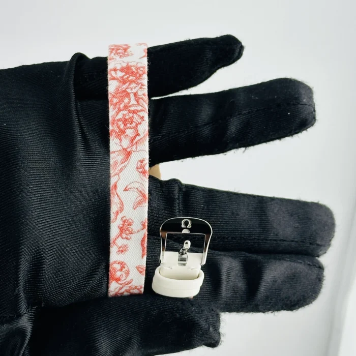 Omega De Ville Mini Tr√©sor Quartz White / Pink Roman Markers Dial on Fabric Strap Ref. 428.17.26.60.04.003 with Card - Image 3