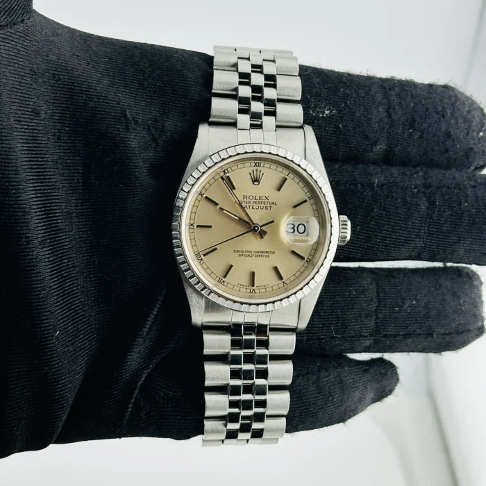 Rolex Datejust Silver Stick Dial on Jubilee Ref. 16220 - Image 2