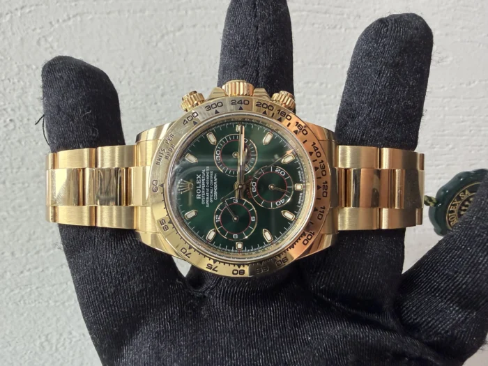 Rolex Daytona Green Stick Dial on Oyster Ref. 116508 with New Style Card (White) 2018 - Image 2