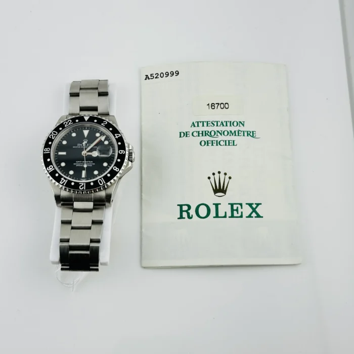 Rolex GMT-Master Black Dial on Oyster Ref. 16700 with Papers 2000 - Image 6