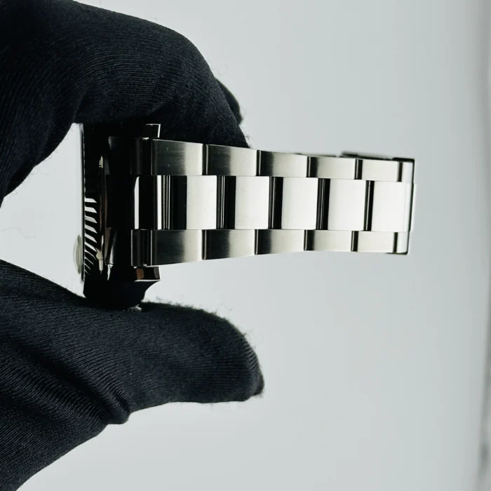 Rolex Sky Dweller Black Dial on Oyster Ref. 326934 with New Style Card (green) 2022 - Image 4