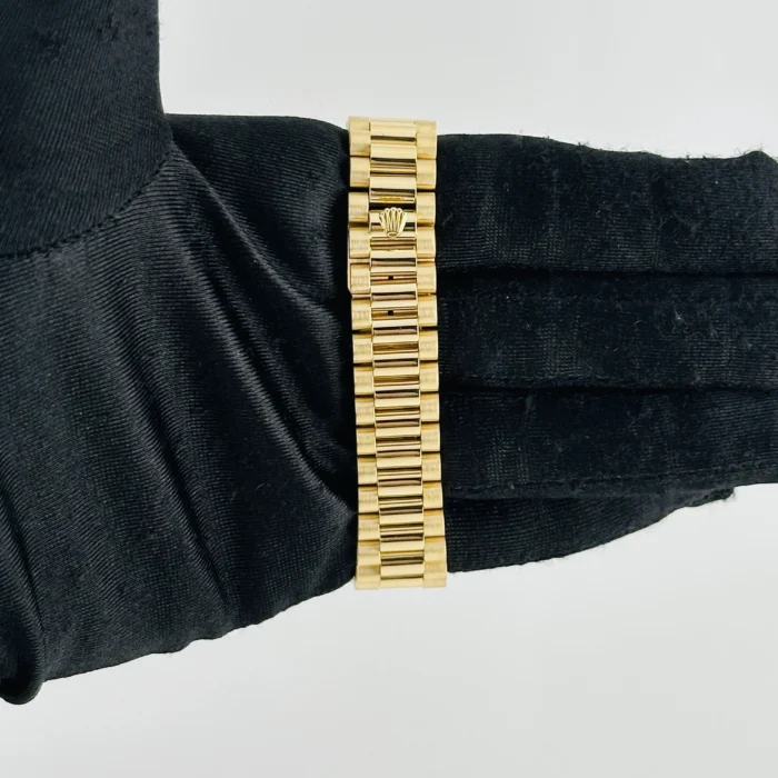Rolex Datejust Gold Dial on President Ref. 6827 - Image 3
