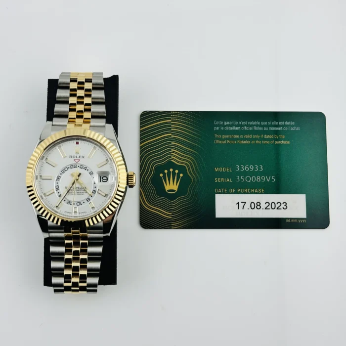 Rolex SkyDweller White Index Dial on D-Link Jubilee Ref. 336933 with New Style Card (green) 2023 - Image 6