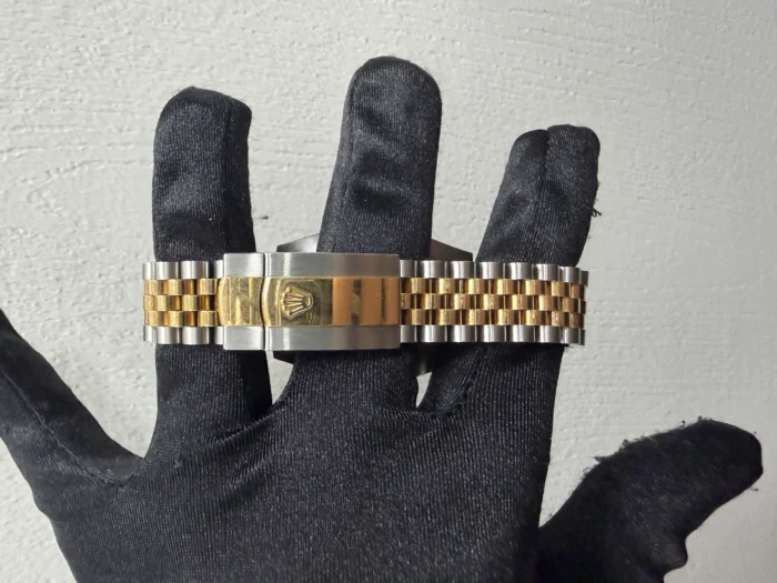 Rolex Datejust Champagne Diamond Dial on Jubilee Ref. 126333 with New Style Card (White) 2016 - Image 3