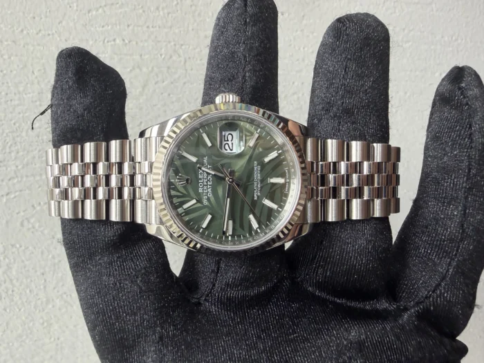 Rolex Datejust Olive Green Palm Motif Dial on Jubilee Ref. 126234 with New Style Card (green) 2022 - Image 2
