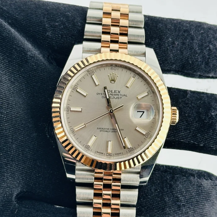 Rolex Datejust 41 Sundust Index Dial on Jubilee Ref. 126331 with New Style Card (White) 2019 - Image 3