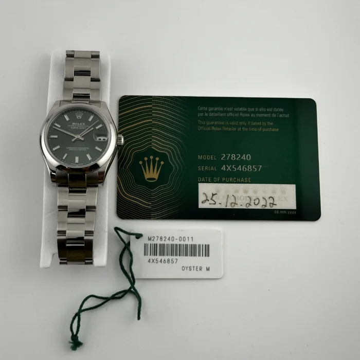 Rolex Datejust Mint Green Dial on Oyster Ref. 278240 with New Style Card (green) 2022 - Image 5