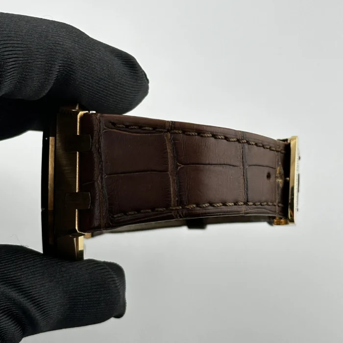 Audemars Piguet Royal Oak Selfwinding White Dial on Leather Strap Ref. 15400OR.OO.D088CR.01 with Card 2019 - Image 6