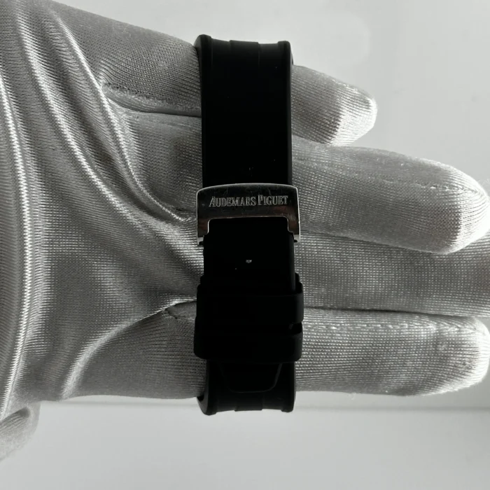 Audemars Piguet Royal Oak Offshore Black Dial on Rubber Strap Ref. 25940SK.OO.D002CA.03 - Image 3
