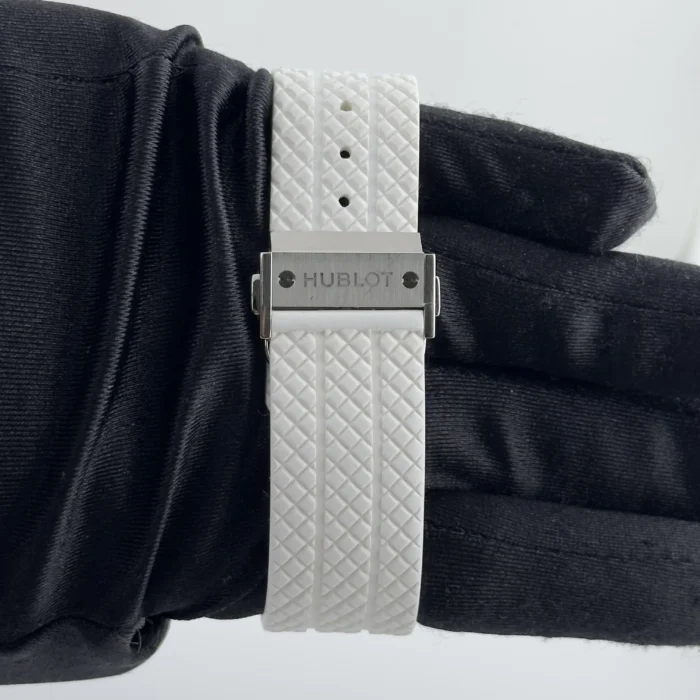 Hublot Big Bang White Dial on Rubber Strap Ref. 301.SE.230.RW.114 with Card - Image 4