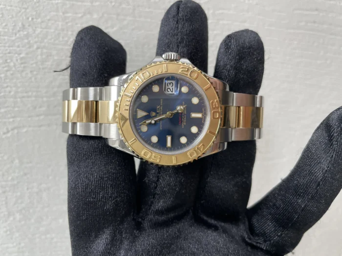 Rolex Yacht-Master Blue Dial on Oyster Ref. 168623 with New Style Card (White) - Image 2