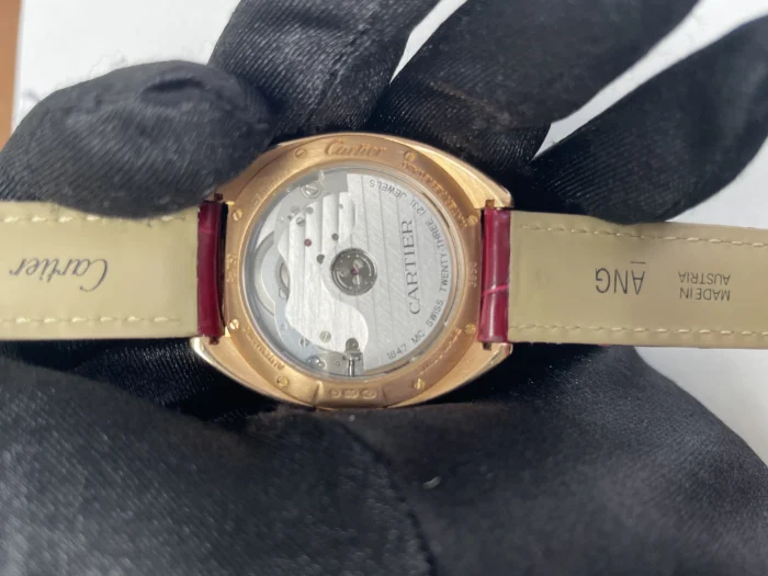 Cartier Cle Silver Dial on Leather Ref. 3950 with Card 2017 - Image 3