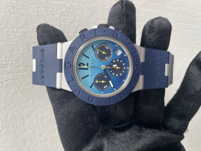 Bvlgari Aluminum Blue Dial on Rubber Ref. BB40ATCH - Image 2