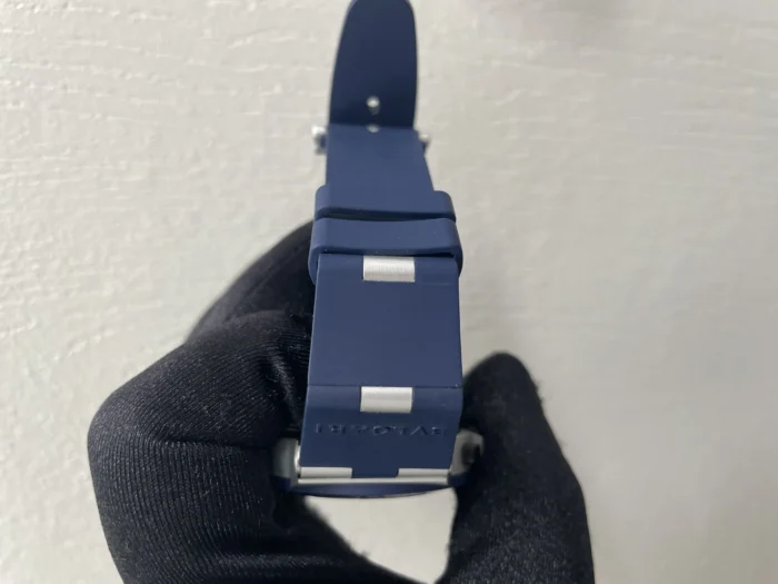 Bvlgari Aluminum Blue Dial on Rubber Ref. BB40ATCH - Image 4
