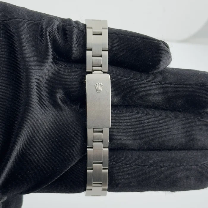 Rolex Oyster perpetual Blue Dial on Oyster Ref. 67180 with Papers 1997 - Image 3
