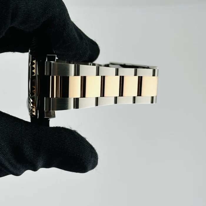 Rolex Yacht-Master Chocolate Dial on Oyster Ref. 126621 with Card (New Style Green) 2024 - Image 5