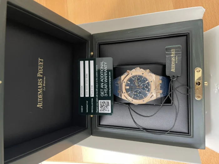 Audemars Piguet Royal Oak Chrono Blue Dial on Leather Ref. 26240OR.OO.D315CR.02 with Card 2022 - Image 6