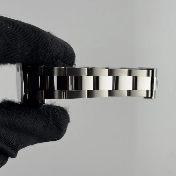 Rolex Datejust Silver Index Dial on Oyster Ref. 279160 with New Style Card (White) 2020 - Image 4