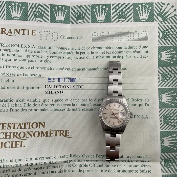 Rolex Datejust Silver Dial on Oyster Ref. 79240 with Papers 2000 - Image 3