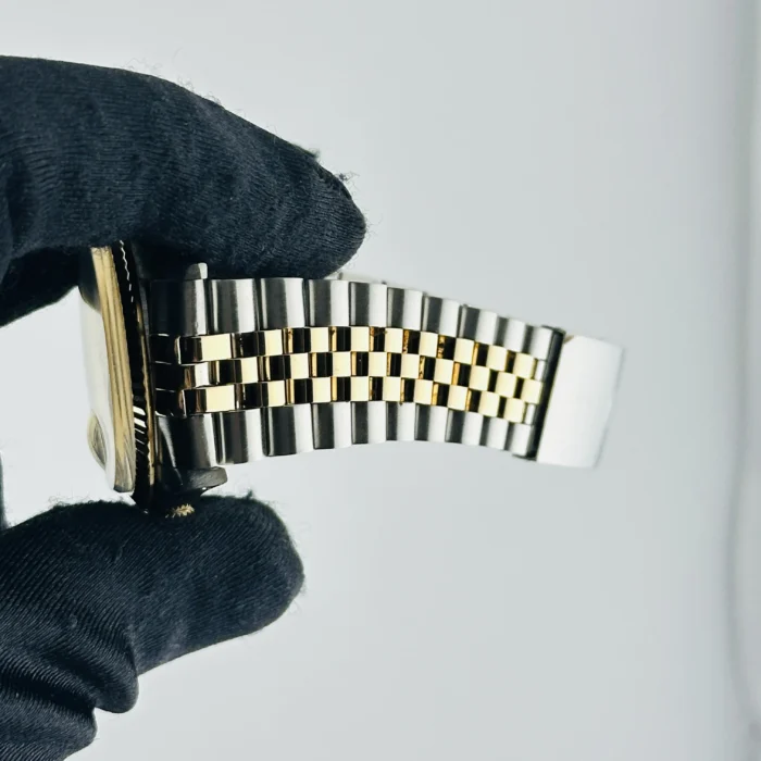 Rolex Datejust Champagne Stick Dial on D-Link Jubilee Bracelet Ref. 16013 - Image 5