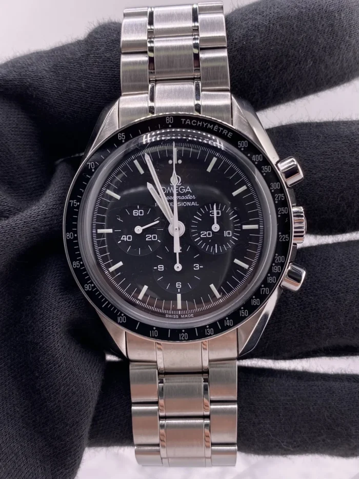Omega SpeedMaster Black Index Dial on Stainless Steel Bracelet Ref. 3570.50.00 with Card 2013 - Image 2