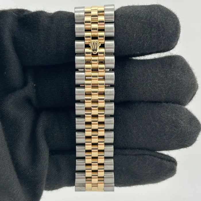 Rolex Datejust Champagne Anniversary Factory Diamond Dial Dial on D-Link Jubilee Hidden-Clasp Bracelet Ref. 116233G - Image 4