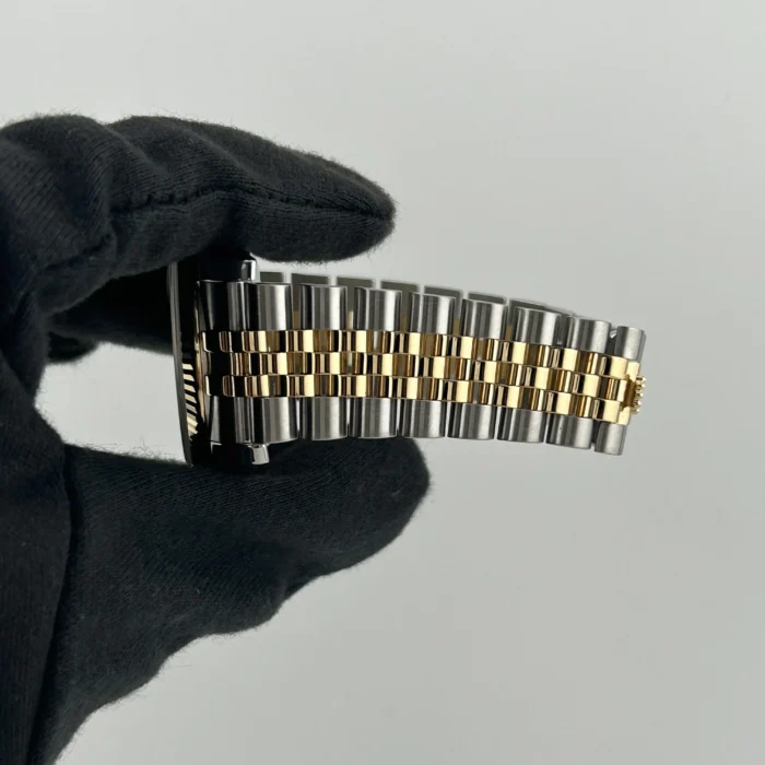 Rolex Datejust Champagne Anniversary Factory Diamond Dial Dial on D-Link Jubilee Hidden-Clasp Bracelet Ref. 116233G - Image 5