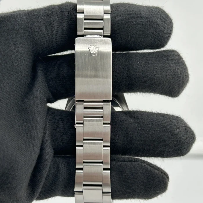 Rolex Datejust Silver Dial on Oyster Ref. 16200 - Image 4