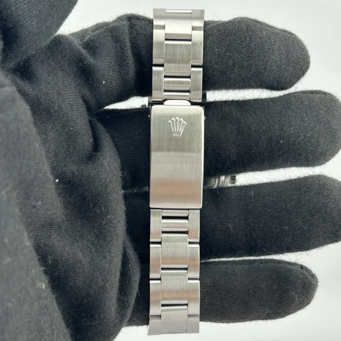 Rolex Oysterdate Precision Silver Stick Dial on Oyster Bracelet Ref. 6694 with Papers 1989 - Image 4