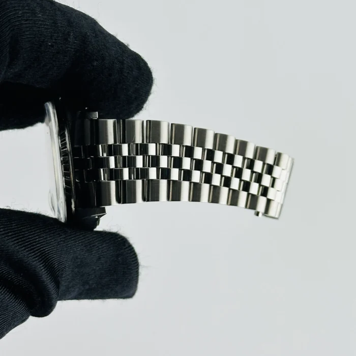 Rolex Datejust Grey Stick Dial on D-Link Jubilee Bracelet Ref. 16030 - Image 4