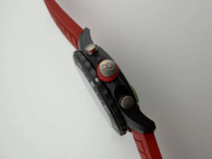 Breitling Endurance Pro Red Dial on Rubber Strap Ref. X823109A1K1S1 with Card 2026 - Image 3