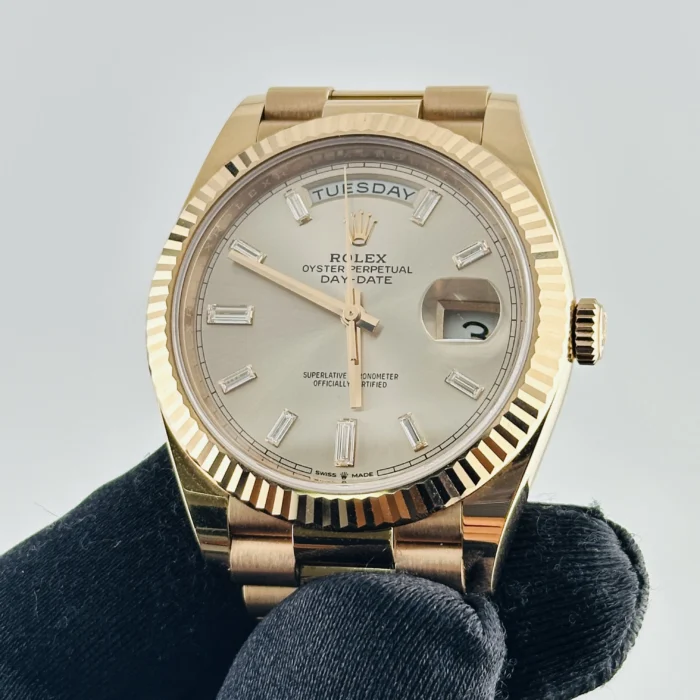 Rolex Day Date Sundust Baguette Dial on President Bracelet Ref. 228235 with Card (New Style White) 2019 - Image 3
