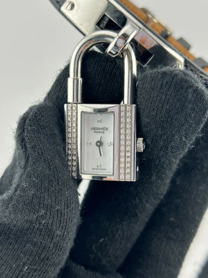 Hermes Kelly White MOP Dial on Leather Ref. KE1.232 - Image 3
