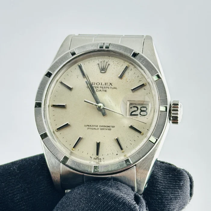 Rolex Oyster Perpetual Date Silver Stick / Has Spots Dial on Oyster Rivet Bracelet Ref. 1501 - Image 3