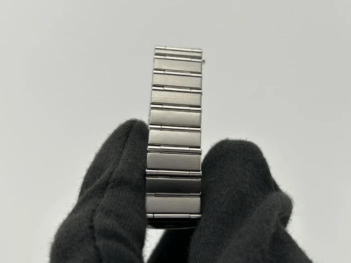 Omega Constellation White Dial on Stainless Steel Bracelet Ref. 1572.30 with Card 2004 - Image 5
