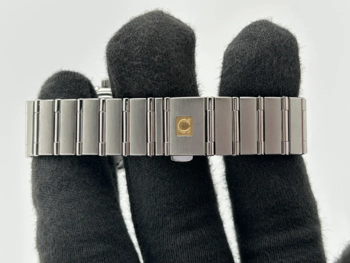 Omega Constellation White Dial on Stainless Steel Bracelet Ref. 1572.30 with Card 2004 - Image 4