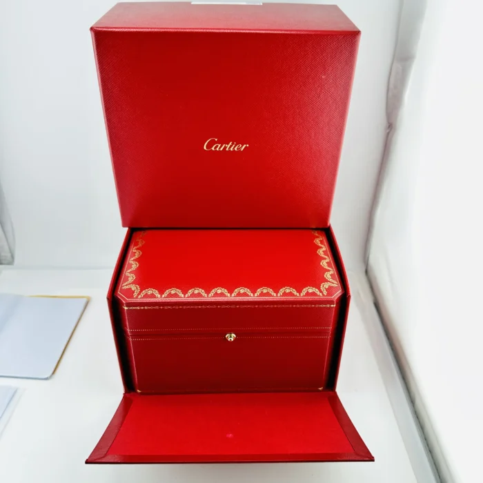 Cartier Santos de Cartier Medium Green Dial on Stainless Steel Bracelet Ref. 4075/WSSA0061 with Card 2024 - Image 9